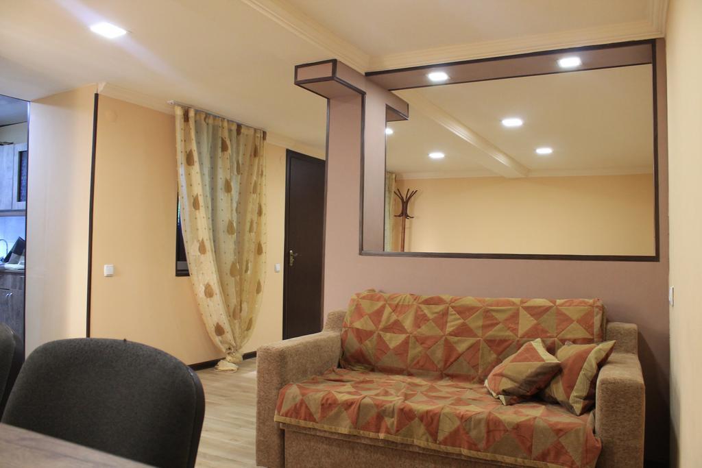 Apartment Cool House Bordjomi Extérieur photo